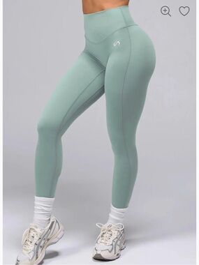 TLF APPAREL Tempo Leggings sage green XS